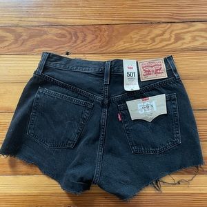 NWT Levi’s 501 shorts